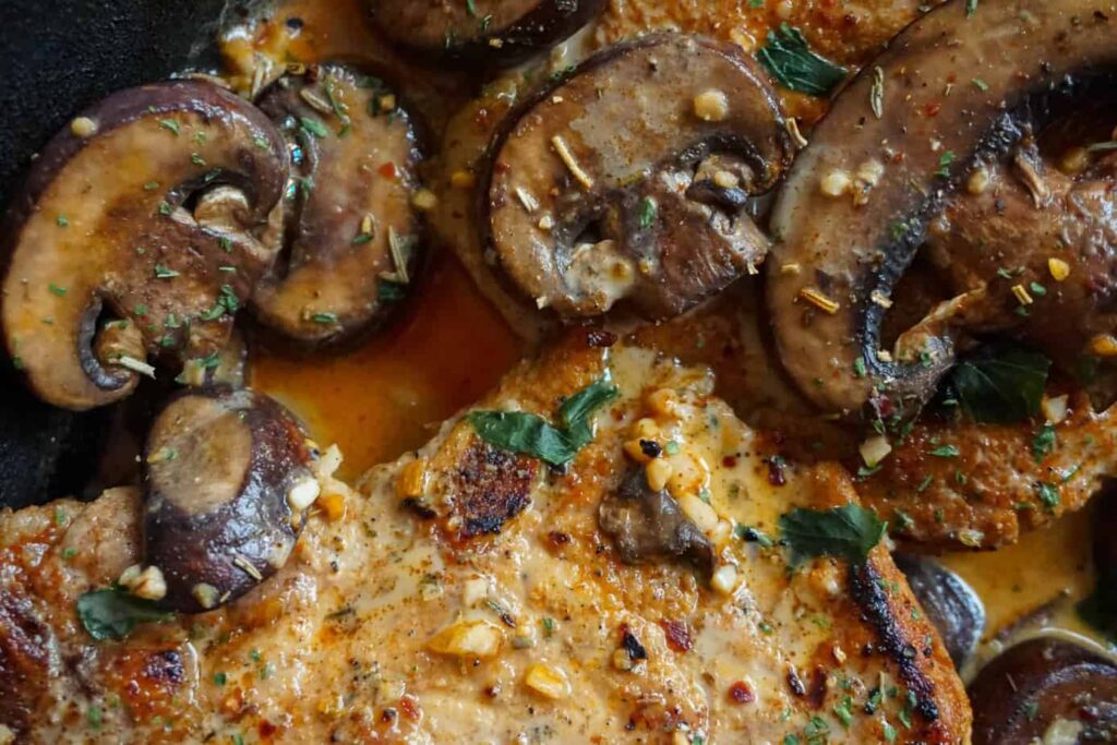 garlic pork and mushrooms