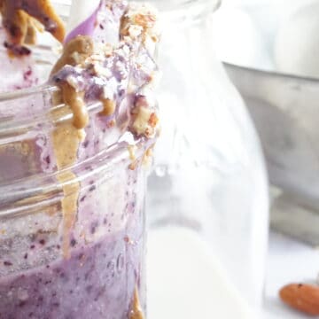 blueberry almond milk smoothie