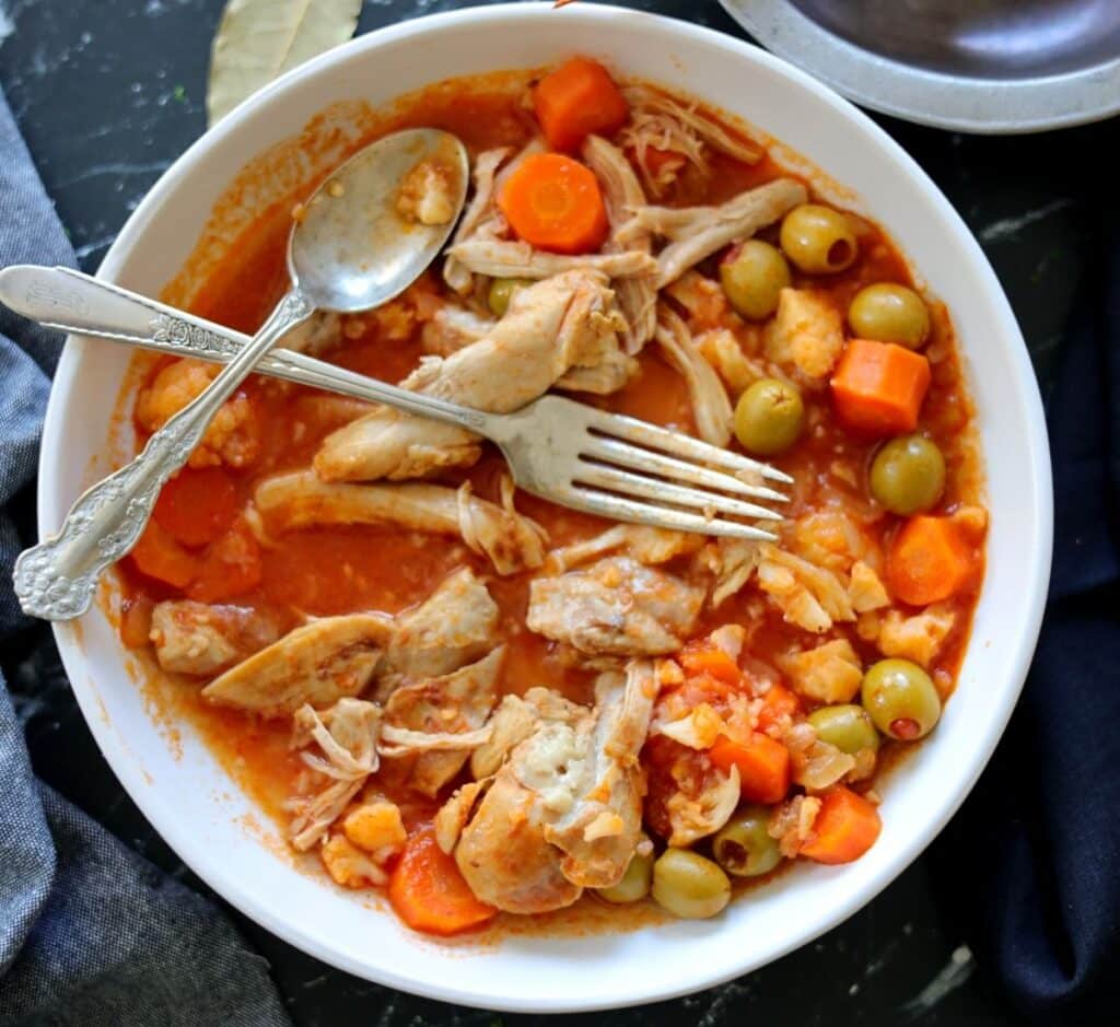 cuban chicken stew keto and low carb in a bowl