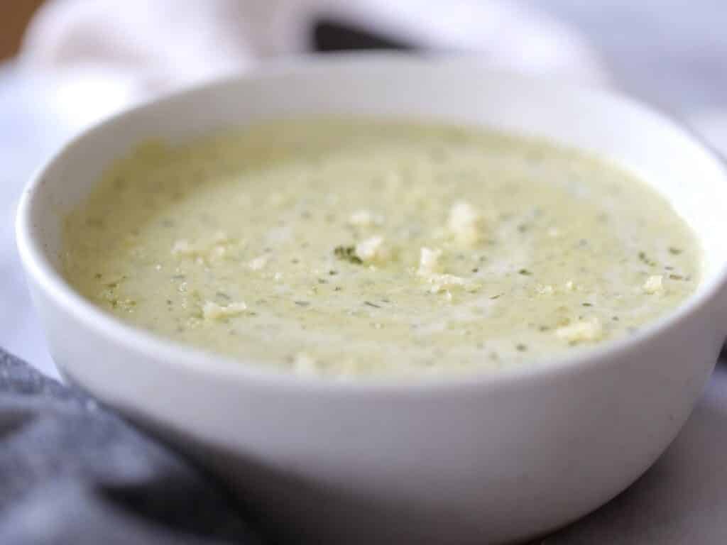 Roasted Poblano Cheddar Soup (EASY!) — Low Carb Quick