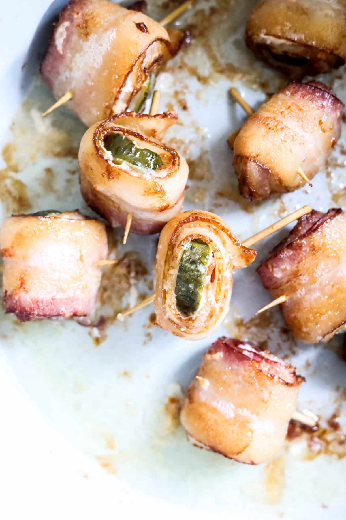 air fryer with bacon wrapped pickles inside